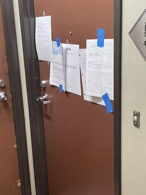 Notices in a tenants door