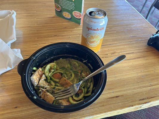 Pesto Zoodles (zucchini noodles - low carb). Mango Orange Sprindrift seltzer.