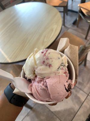 White chocolate raspberry & cherry