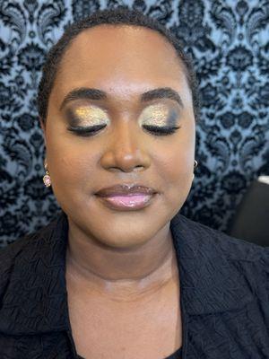 Gold Smokey Eye