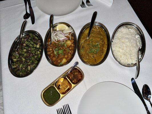 Bhindi masala, chana masala, & fish curry!