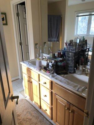 Old Vanity area before renovation