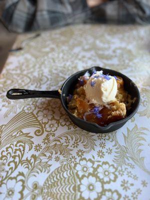 Peach pinion crisp