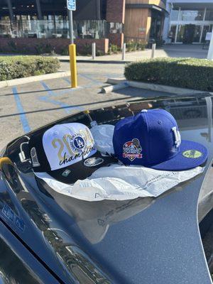 Dodger Championship hats.