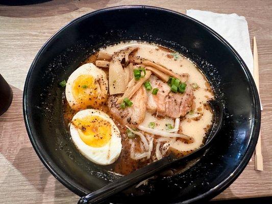 Black garlic ramen