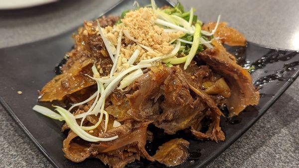 Sliced Roast Beef & Tendon with Chili Sauce