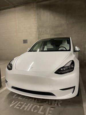 tesla model Y