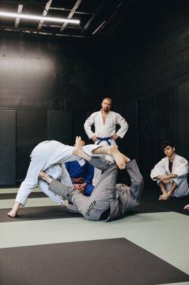 Eagle Rock Jiu Jitsu rolling