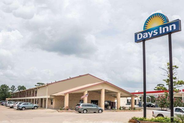 Welcome to the Days Inn Bastrop