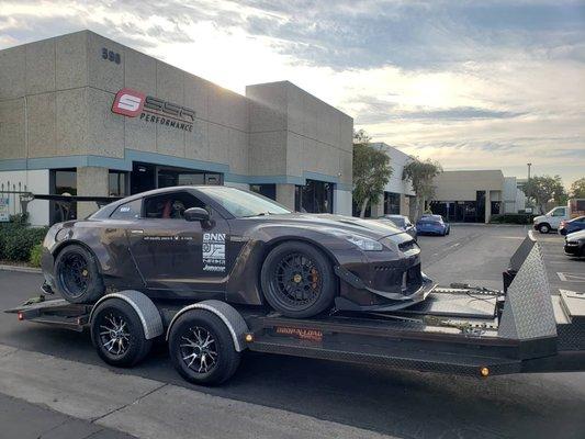 nissan gt-r ready for action!