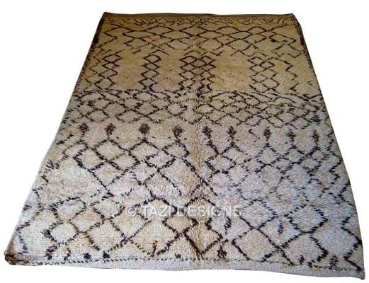 Beni Ouarain, beni ourain Moroccan rugs and tribal kilims. Vintage rugs of Morocco.