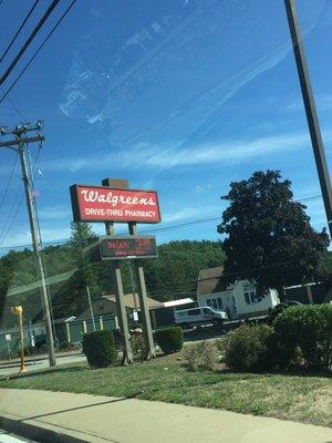 Walgreens of Marlborough -- 525 Boston Post Road E / Route 20, Junction of Farm Road,  Marlborough               Sign