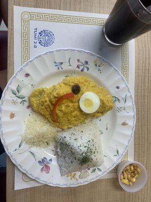 Purple corn drink with Aji de Gallina (wonderful flavor!)