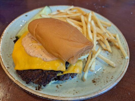 Sierra Smashburger minus the grilled onions it was supposed to come with