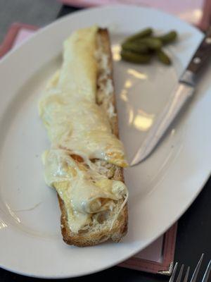 SANDWICH AU FROMAGE RACLETTE