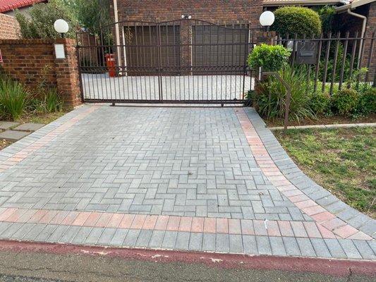 Paver driveway