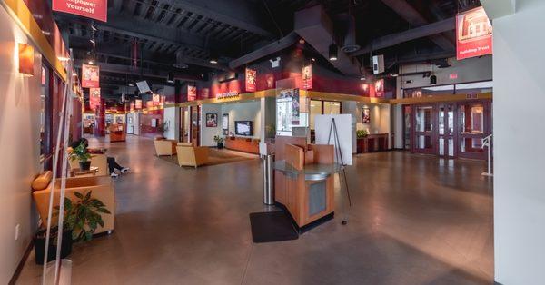 Main lobby with plenty of seating