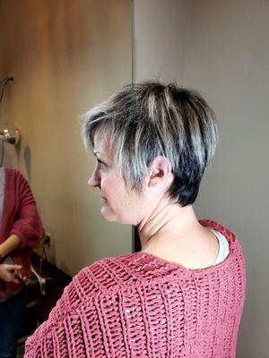 Short woman's disconnect cut with blonde tips