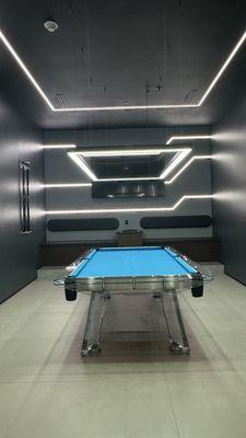 Pool table