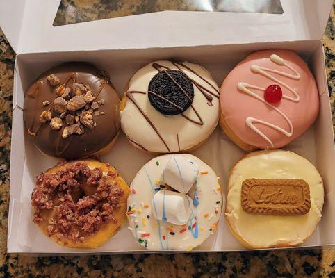 Top Row L to R: Snickers, Cookies & Cream, Strawberry Jelly Bottom Row L to R: Maple Bacon, Marshmallow, Guava & Cheese