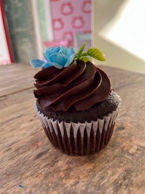 Vegan Chocolate Cupcake