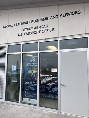 Front entrance of U.S. Passport Office