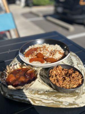 Oatmeal with granola & fruit