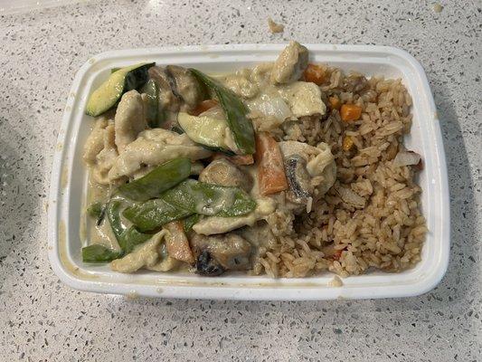 Spicy Thai Green Curry Chicken