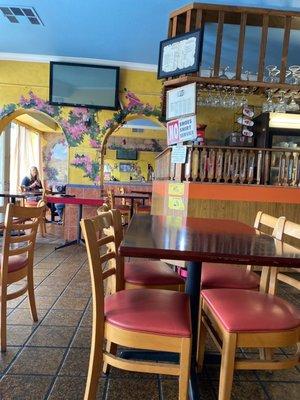 Inside Rosa's