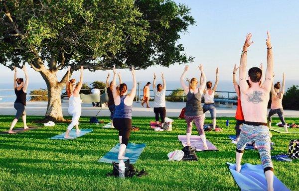 Sunset Yoga at Malibu Bluffs Park captured by Julie Ellerton