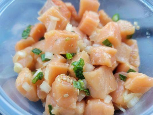 Salmon poke