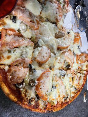 Vegetable pizza