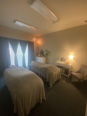 Couples room for unwind and relaxation!