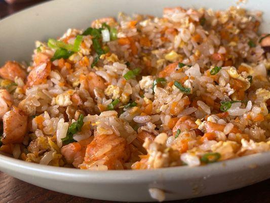 Fried rice with salmon