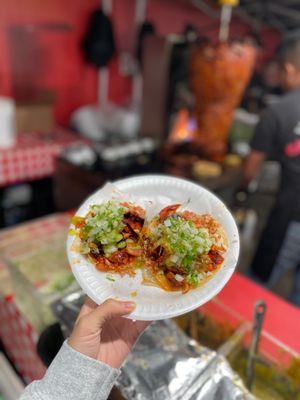 Al pastor queso tacos