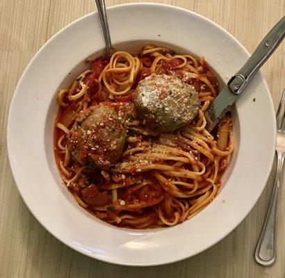 Meatball linguine