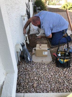 Scottsdale Plumbing pro at work!