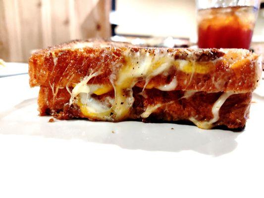 Ultimate Grilled Cheese