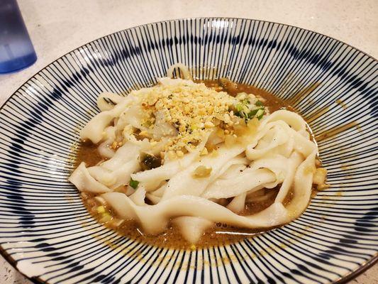 Sesame Dandan Noodle (thick)