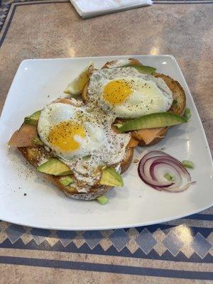 Salmon Artisan Toast