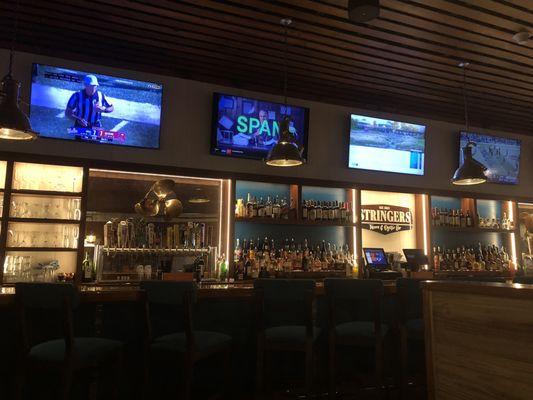 Nice selection of sports on the TVs over the bar.