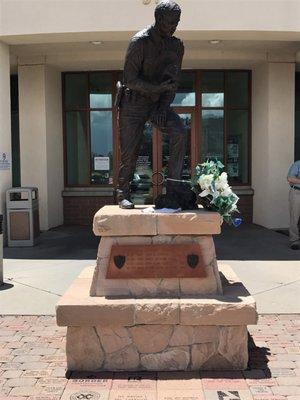 Statue honoring fallen law enforcement...