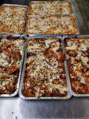 Baked ziti, an chicken parm