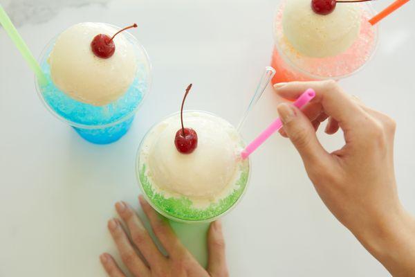 Cool down this Summer with one of our popular  cream soda flavors!