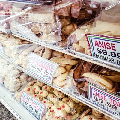 Biscotti and Italian Cookies