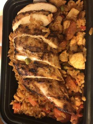 Chicken Rice paella dish