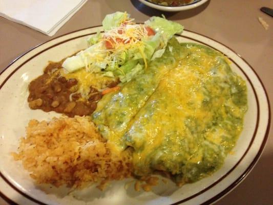 Enchiladas with green sauce