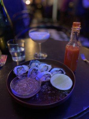 Oysters- served with lime and mignonette- delight!