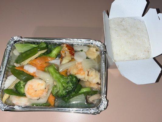 seafood delight + white rice