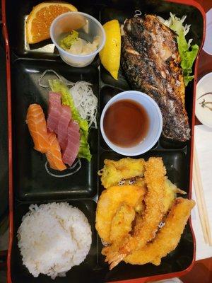 3 item bento box with saba shioyaki, tempura, sashimi